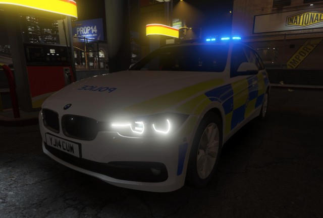 West Yorkshire Police: 2014 BMW 330D