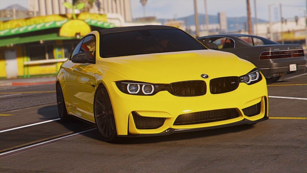 BMW F82 M4 2015