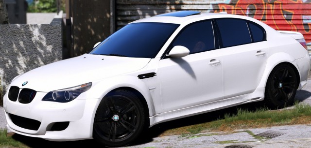 BMW M5 E60 Lumma